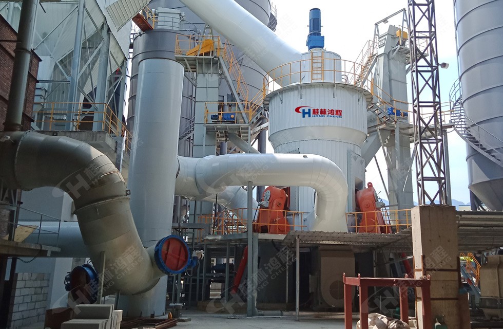HLM2600爐渣礦粉立磨廣東客戶投產達40噸